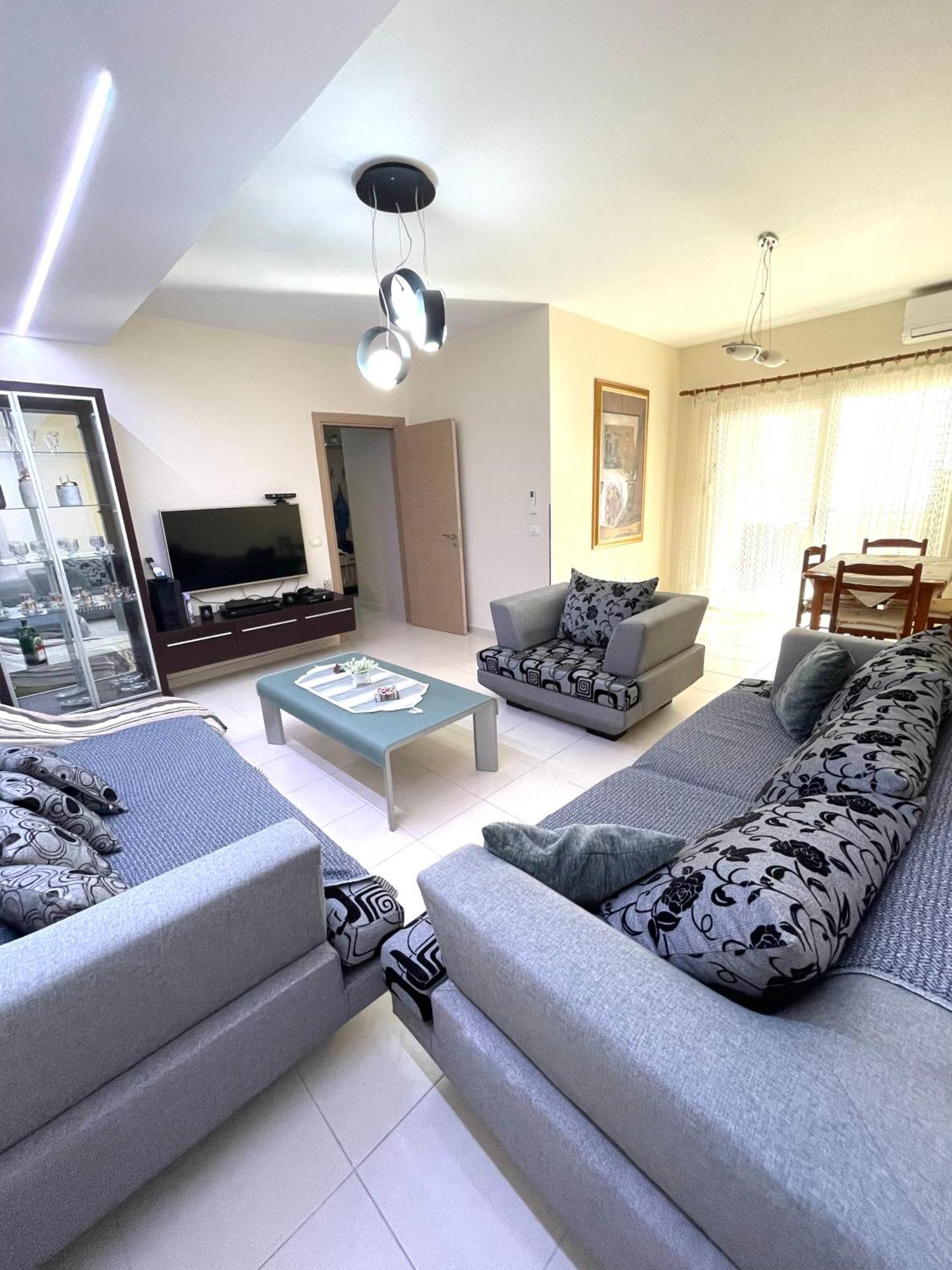 Brand New Apartament Dıraç Dış mekan fotoğraf