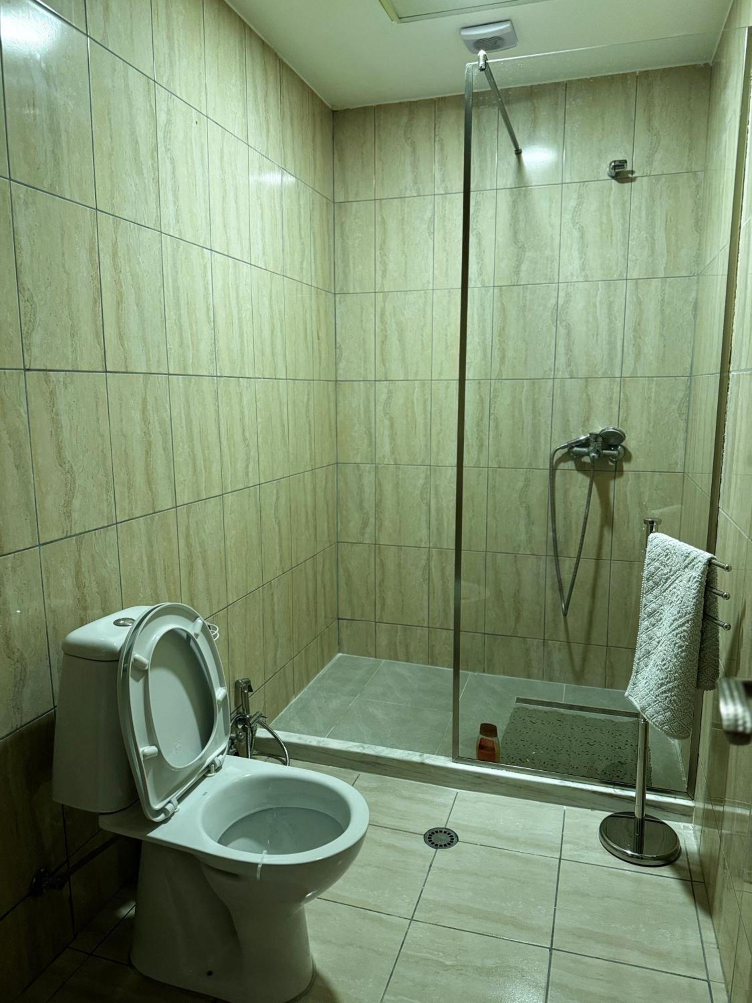 Brand New Apartament Dıraç Dış mekan fotoğraf