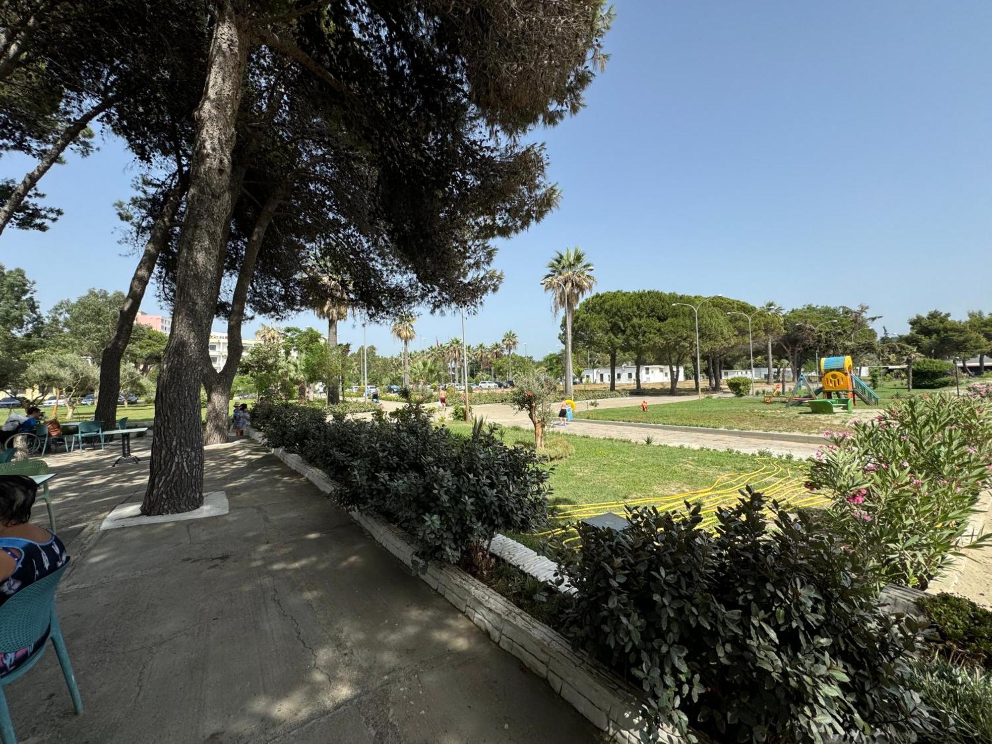 Brand New Apartament Dıraç Dış mekan fotoğraf